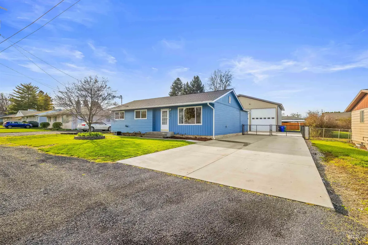 420 Linden Ave, Lewiston, ID 83501 - #1
