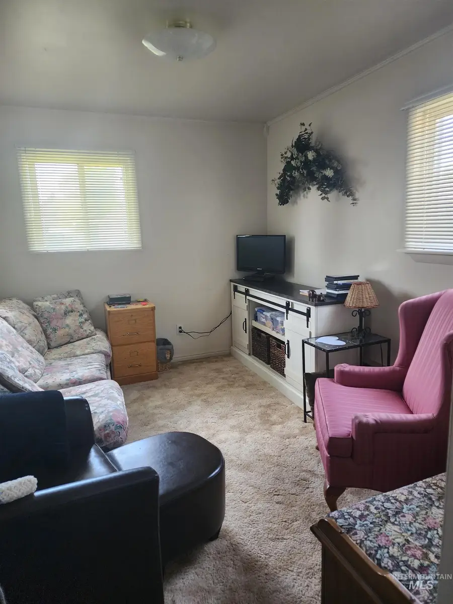 805 D Street, Rupert, ID 83350 - #3