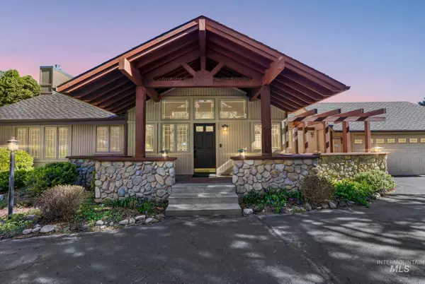 1172 Hankins Rd N, Twin Falls, ID 83301