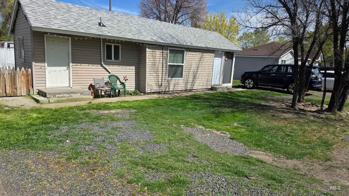 585 Heyburn Ave, Twin Falls, ID 83301 - #1