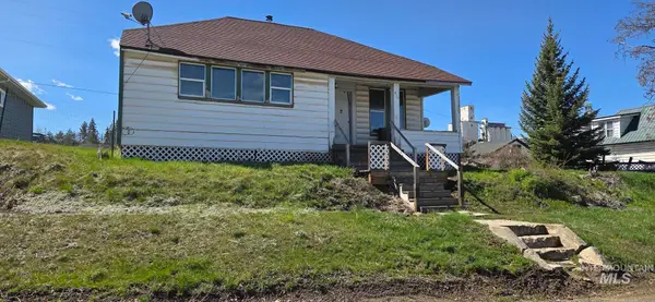 405 1st S Street, CottonWood, ID 83522