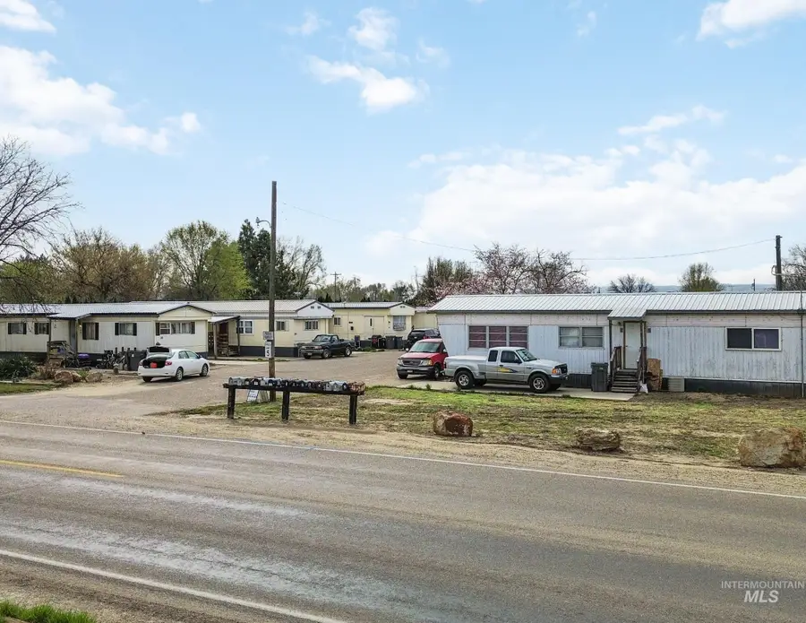 615 W Idaho Ave., Homedale, ID 83628 - #2