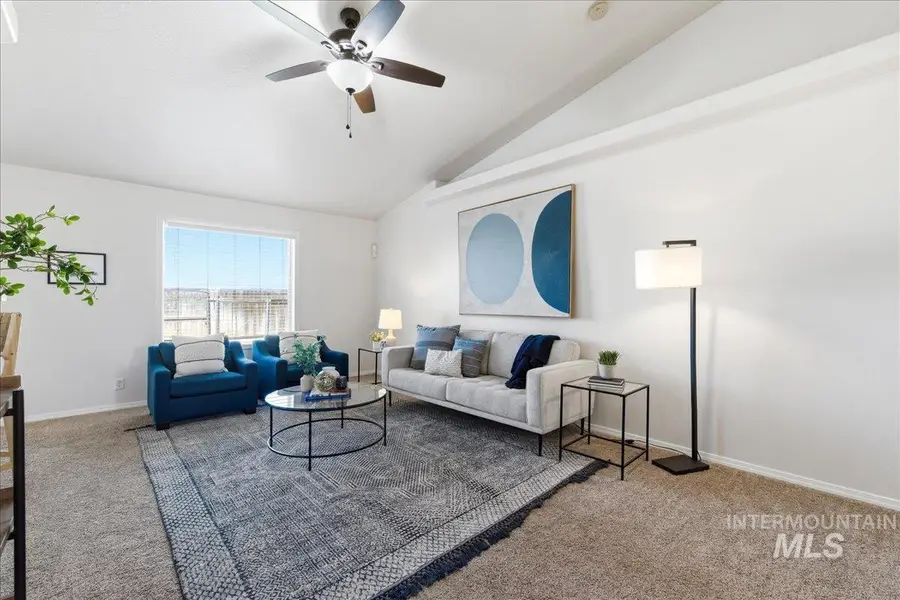 1284 NW Mandarin St, Mountain Home, ID 83647 - #2