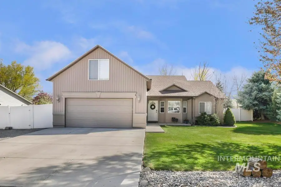 2205 Mayberry Lane, Filer, ID 83328 - #2
