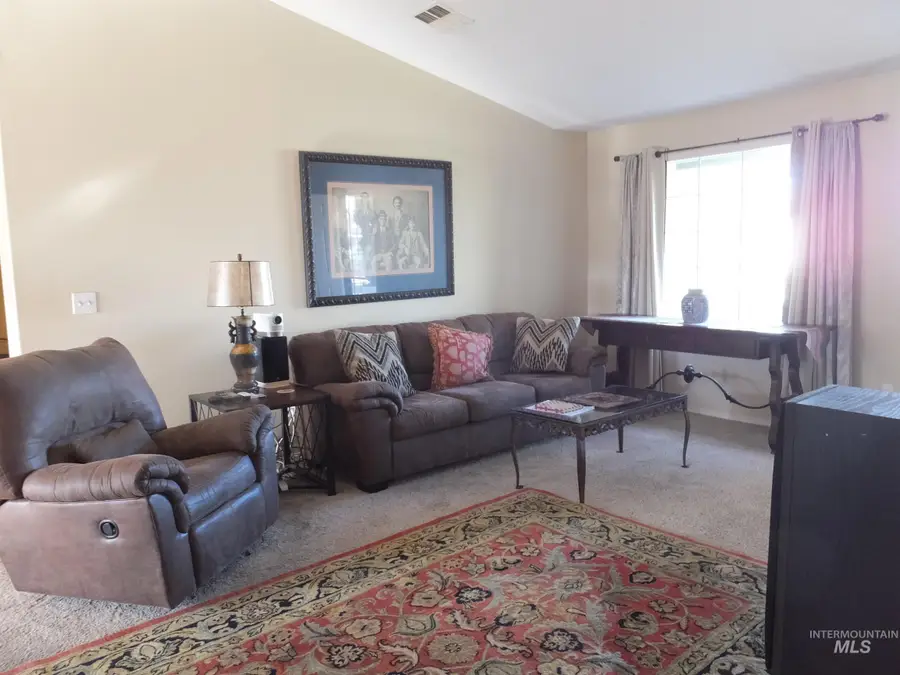 1885 Stone Dr, Emmett, ID 83617 - #3