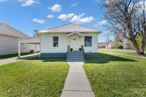 425 6th Street, Filer, ID 83328