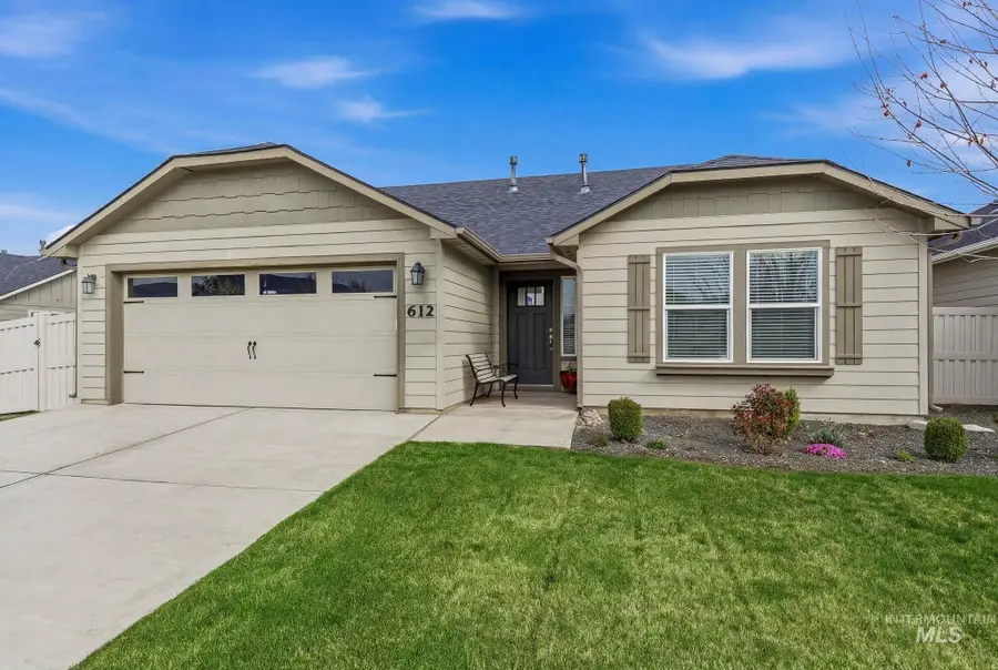 612 Diamond Lake St, Middleton, ID 83644 - #2