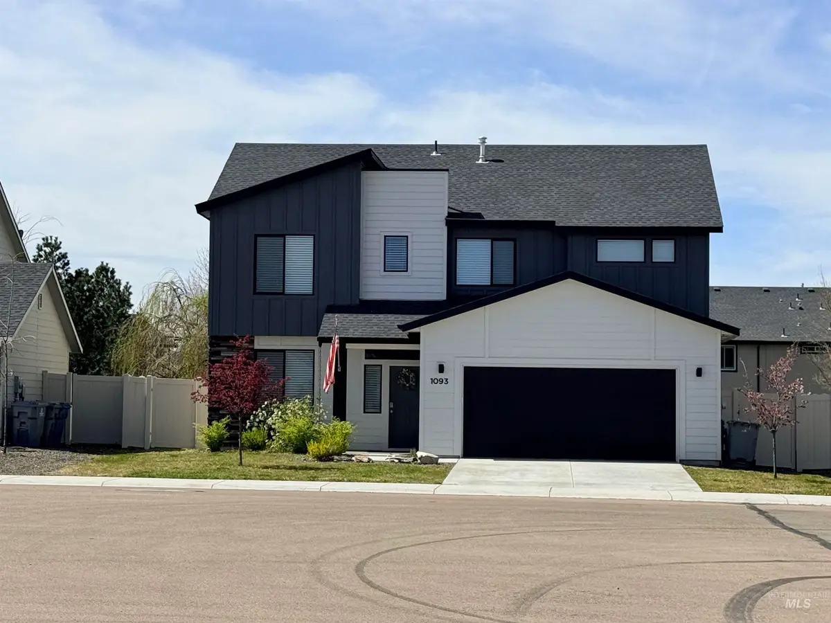 1093 N Bowknot Lake Pl, Star, ID 83669 - #1