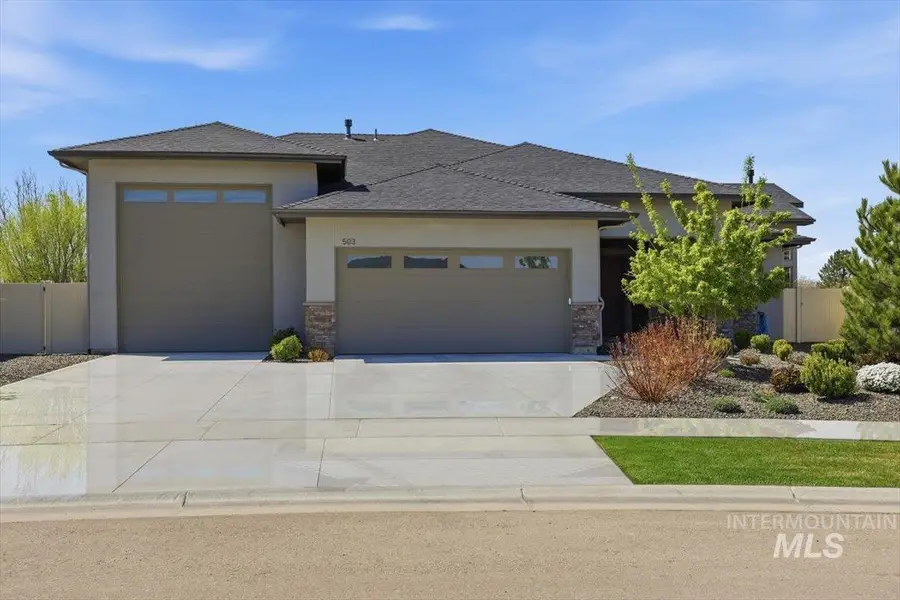 503 N Creekwater Ave, Eagle, ID 83616 - #2