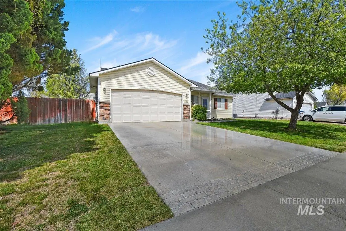 1406 Tamarack Dr, Nampa, ID 83651 - #1