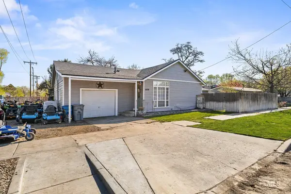 1504 N 2nd St, Nampa, ID 83687