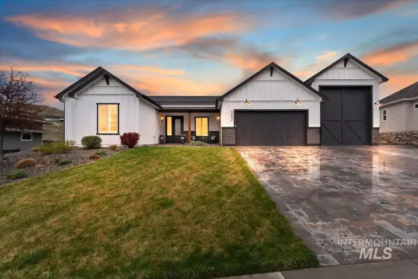 5052 W Avimor Drive, Eagle, ID 83714