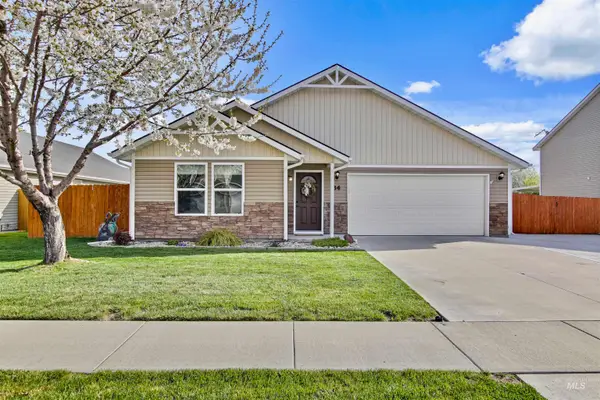 34 N Granite Falls Dr, Nampa, ID 83651