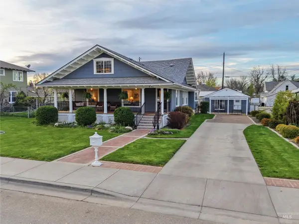 610 E 1st Street, Emmett, ID 83617