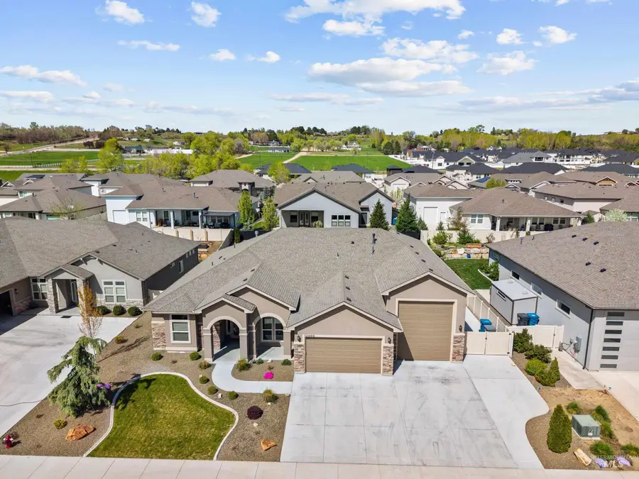 12480 W Superior St, Star, ID 83669 - #3