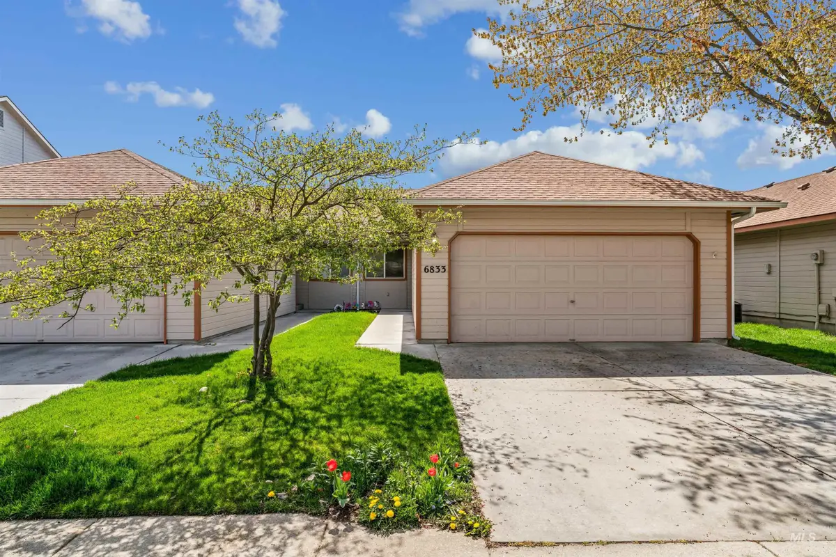 6833 W Russett St, Boise, ID 83704 - #1