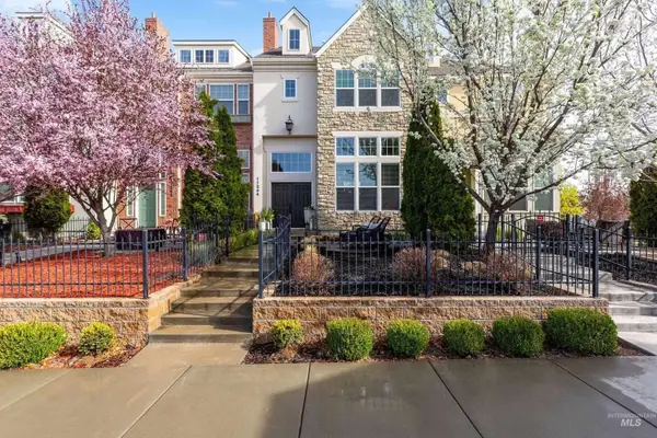 11244 W Knightsbridge Ct, Boise, ID 83713
