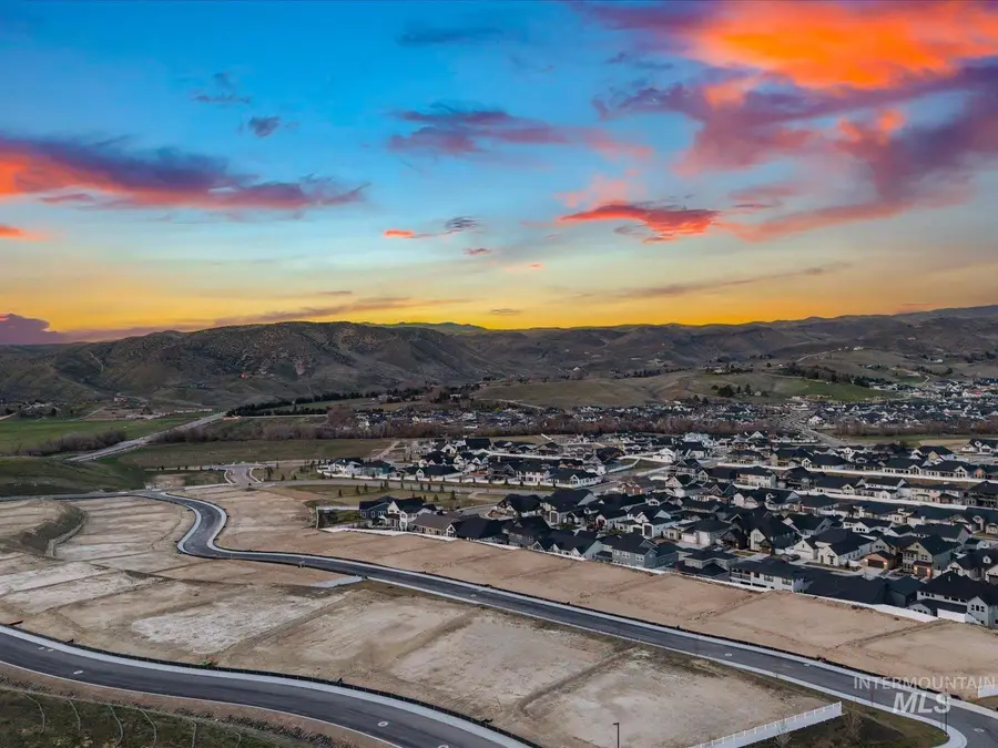 13682 N Farmstead Way, Boise, ID 83714 - #3