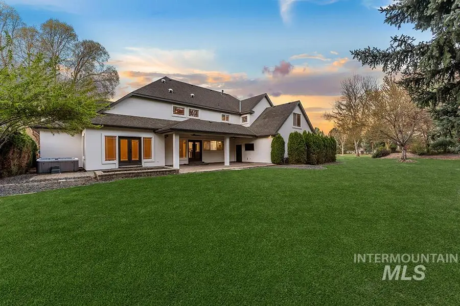 1938 E Parkhurst Ct, Eagle, ID 83616 - #3