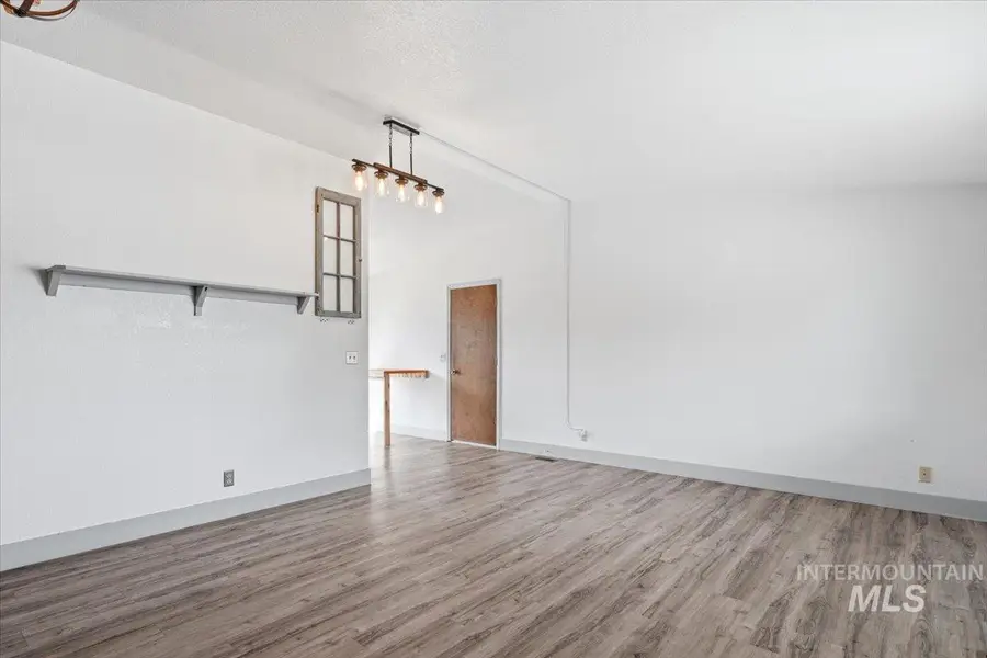 1115 E. Roosevelt, Nampa, ID 83686 - #3
