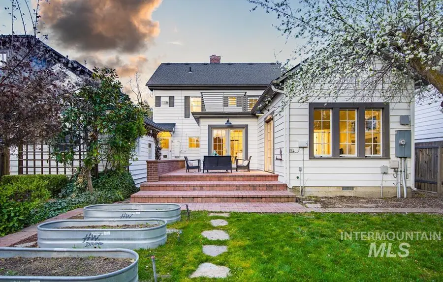 915 N 17th St, Boise, ID 83702 - #2