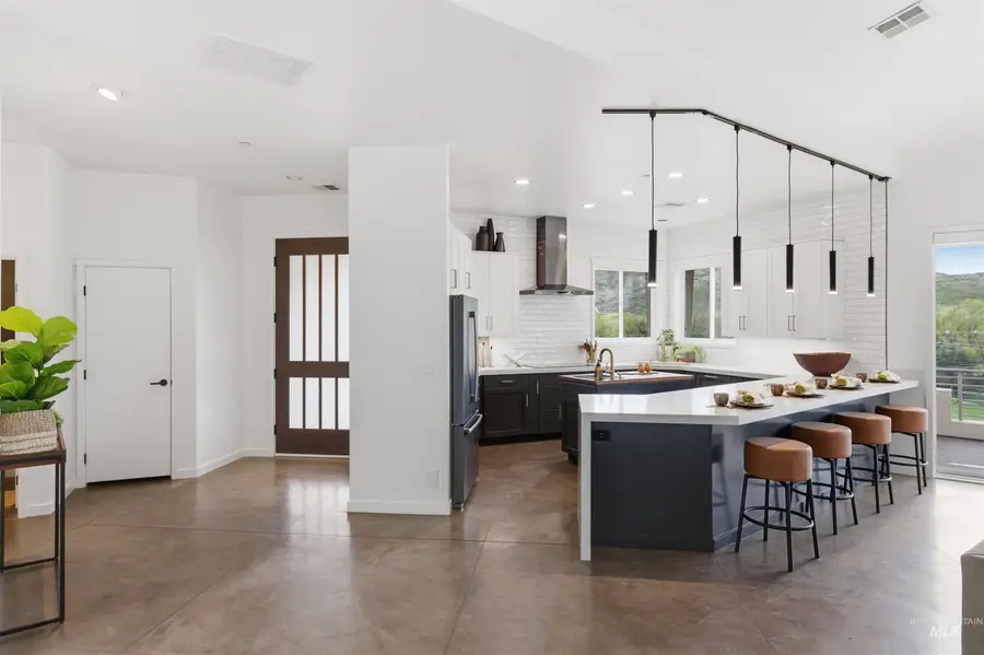 4275 N 36th Street, Boise, ID 83703 - #3