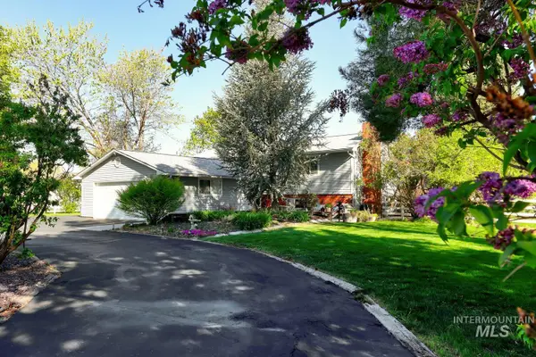 11286 W Highlander Rd, Boise, ID 83709