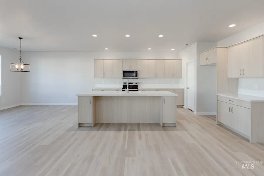 525 Waverly Ave, Middleton, ID 83644 - #3