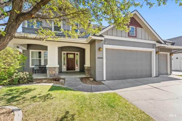 4560 N Kilee Ave, Meridian, ID 83646