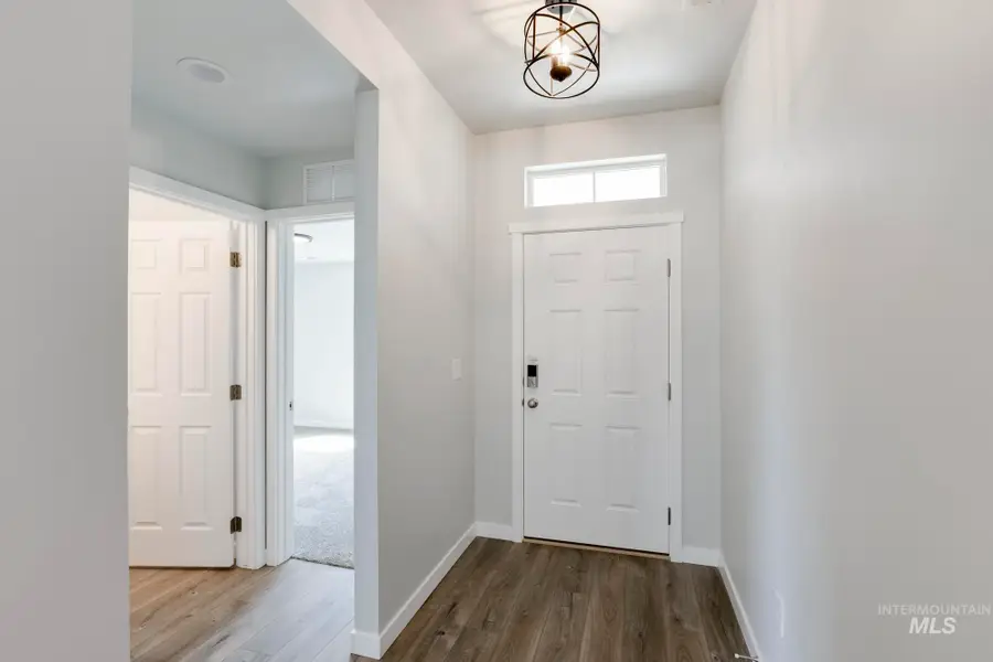 15266 Queensbury Ave, Nampa, ID 83651 - #2