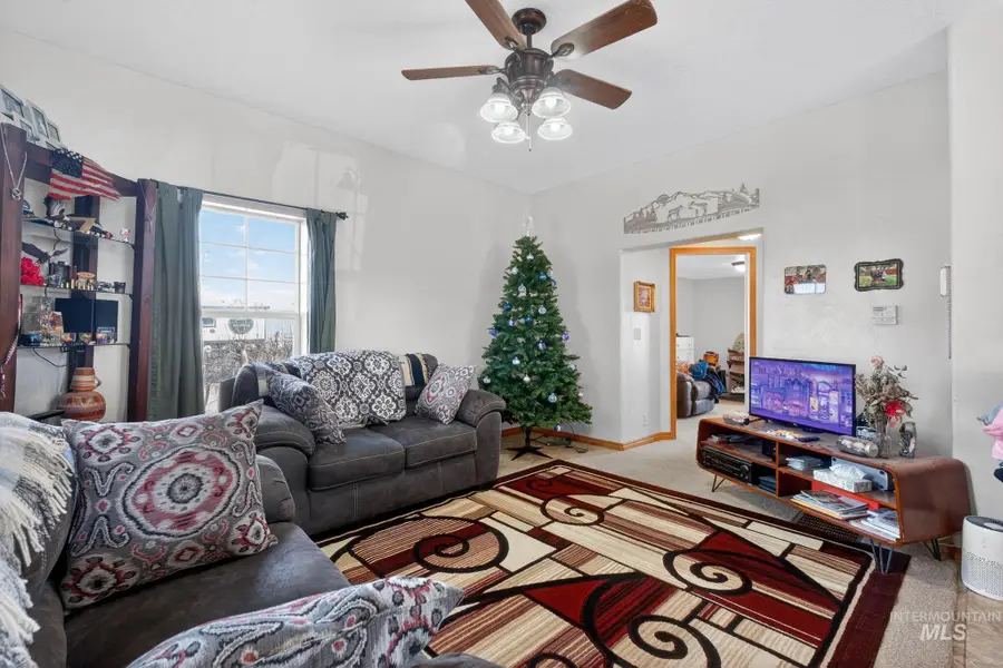 49 S 4th W, Green River, WY 82363 - #2