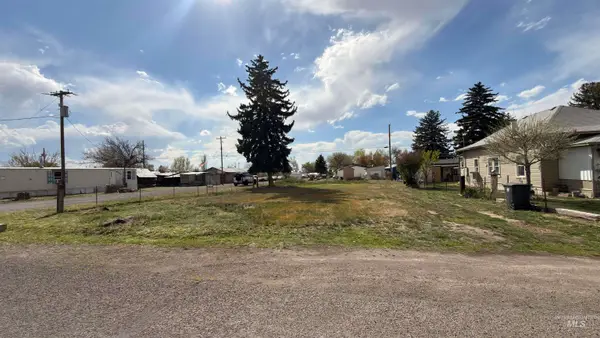 TBD 3rd St E, Hansen, ID 83334