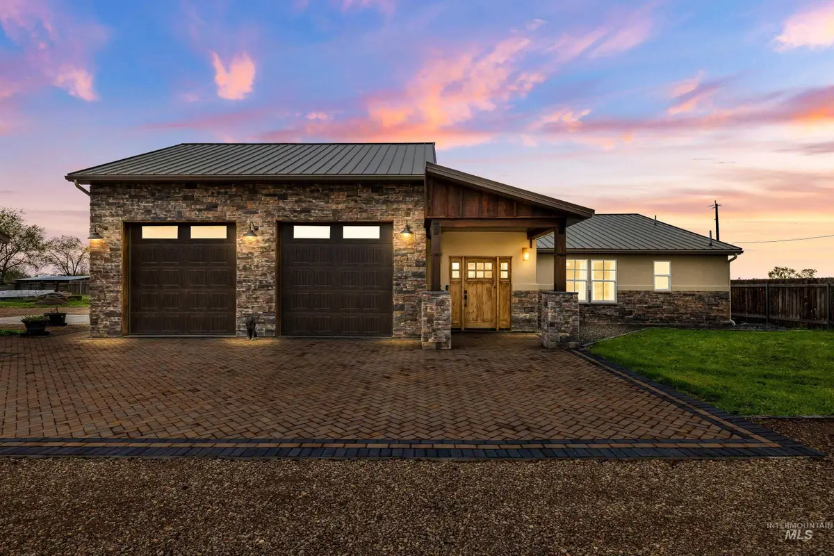 1222 S 14th E, Mountain Home, ID 83647 - #1