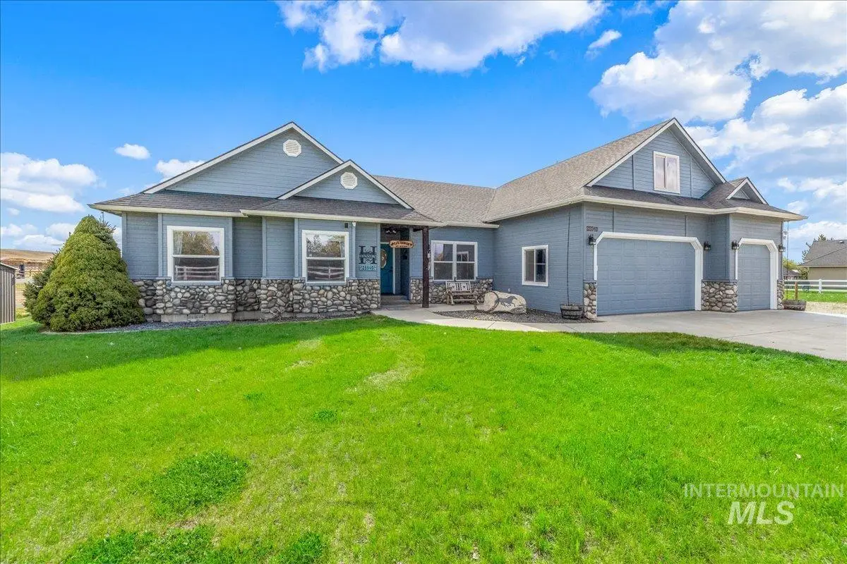 25940 Lansing Ln, Middleton, ID 83644 - #1