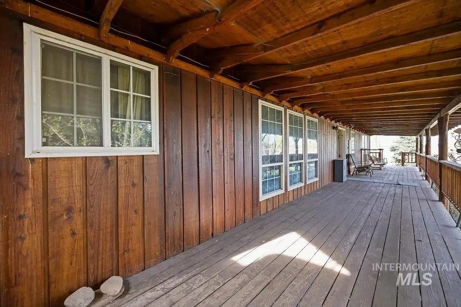 166 W 300 S, Jerome, ID 83338 - #3