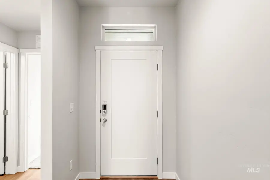 7104 E Marble Springs Dr, Nampa, ID 83687 - #2