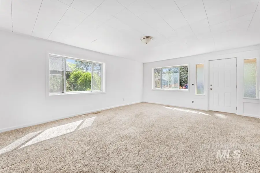 2008 N 19th St, Boise, ID 83702 - #3