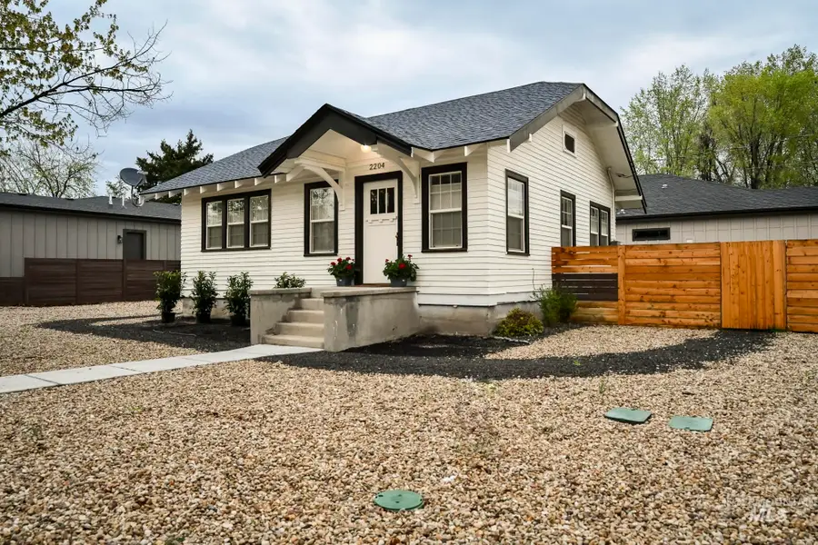 2204 N 28th St, Boise, ID 83703 - #2