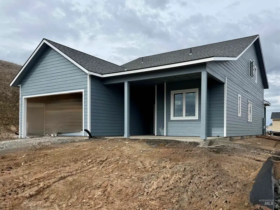 2614 Luther, Moscow, ID 83843 - #2