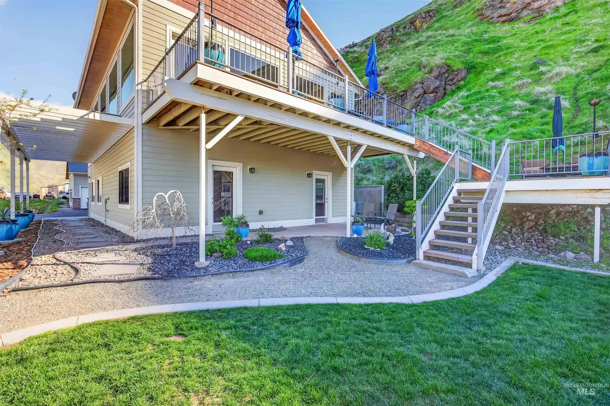 6382 Snake River Road, Asotin, WA 99402 - #1