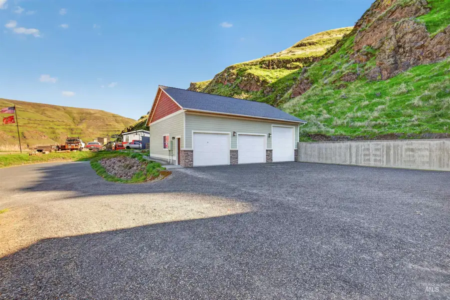 6382 Snake River Road, Asotin, WA 99402 - #2