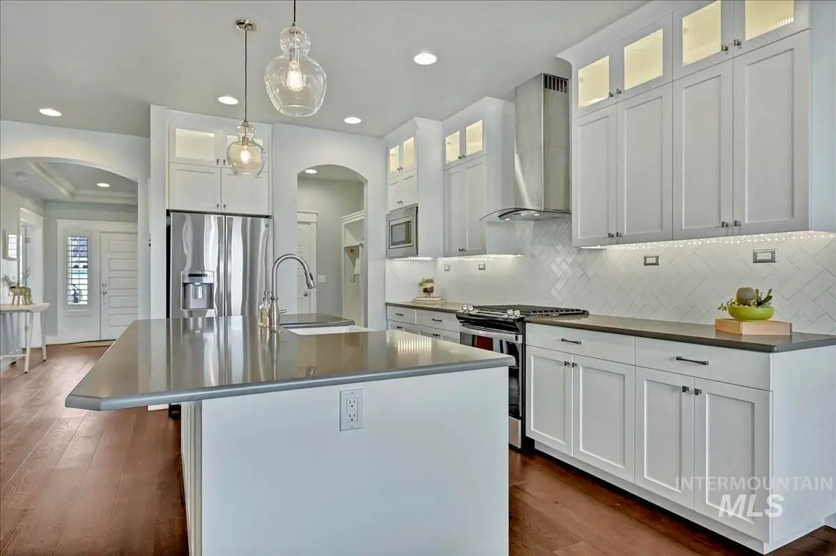 7713 S Wagons West Avenue, Boise, ID 83716 - #1