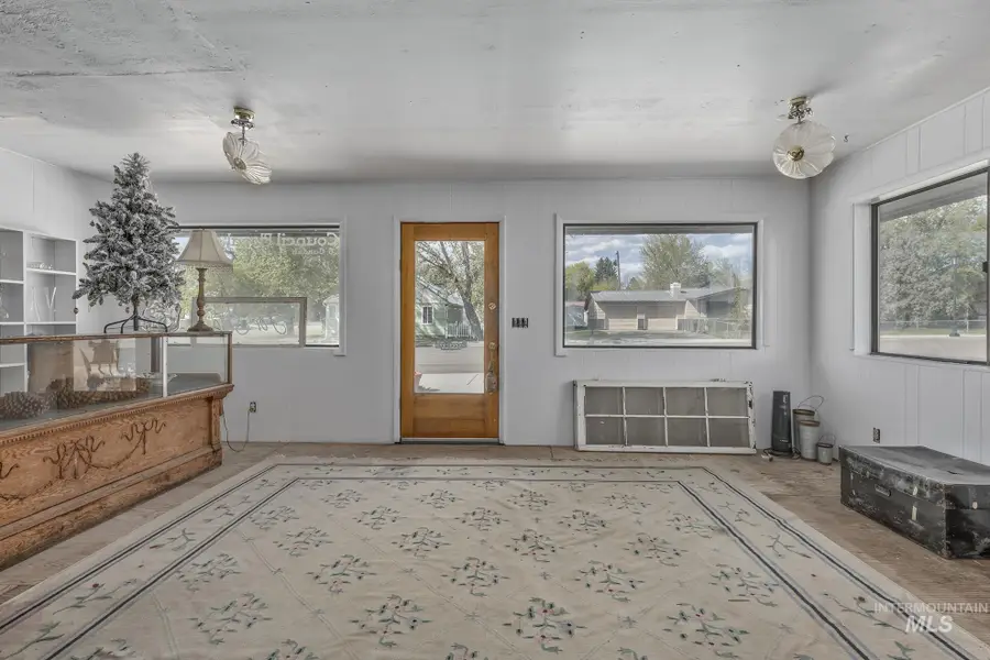 303 Illinois Ave, Council, ID 83612 - #2