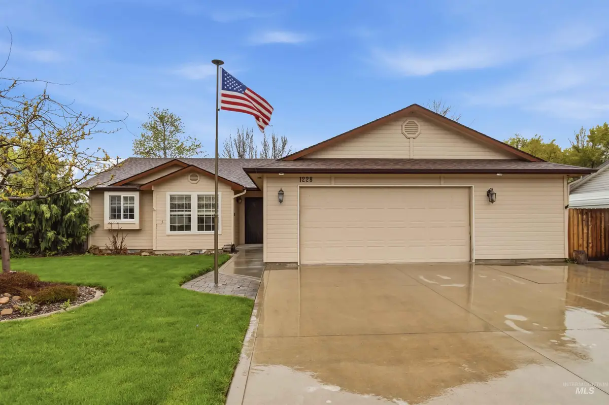 1228 E Maine Ave, Nampa, ID 83686 - #1