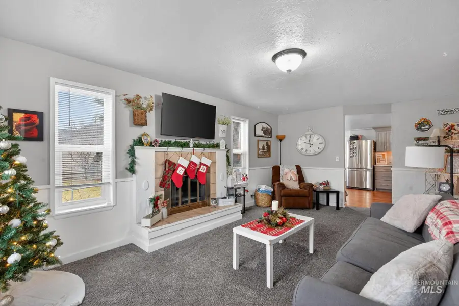 337 N Johnson Avenue, Pocatello, ID 83204 - #2