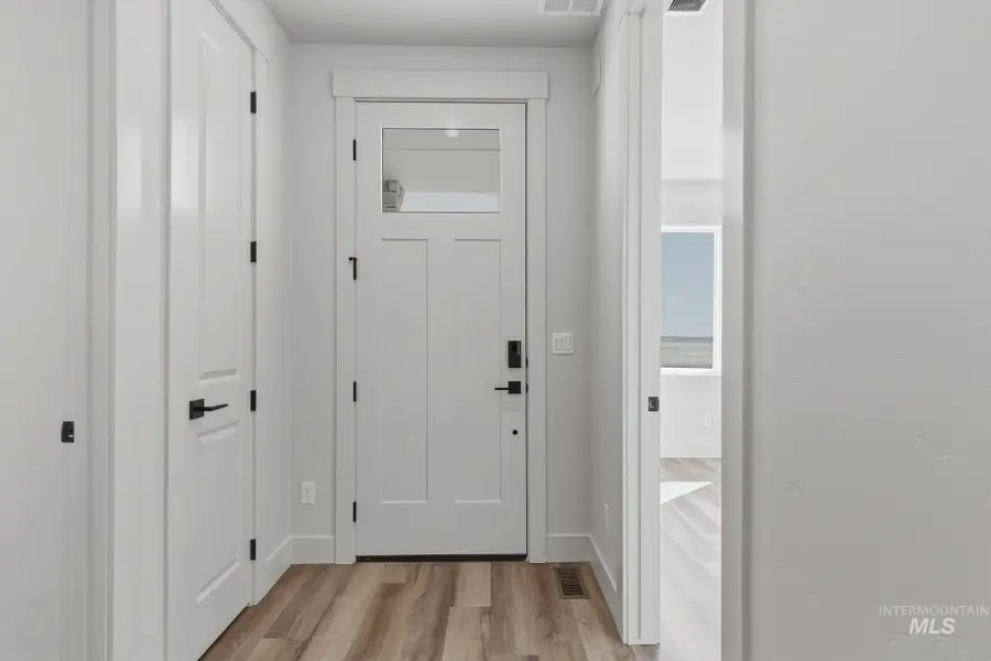 410 Mayfield Springs Blvd, Boise, ID 83716 - #2