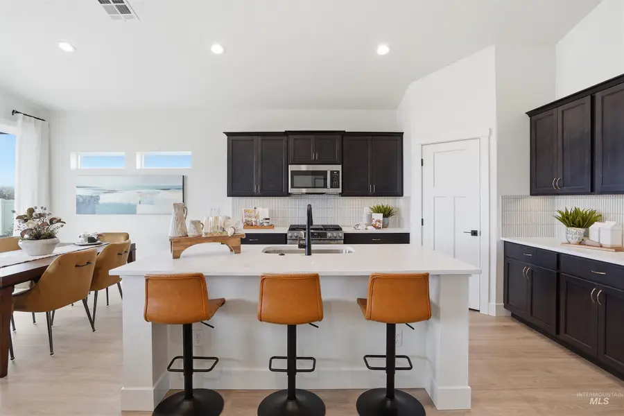 7632 E Dixon St, Nampa, ID 83687 - #2