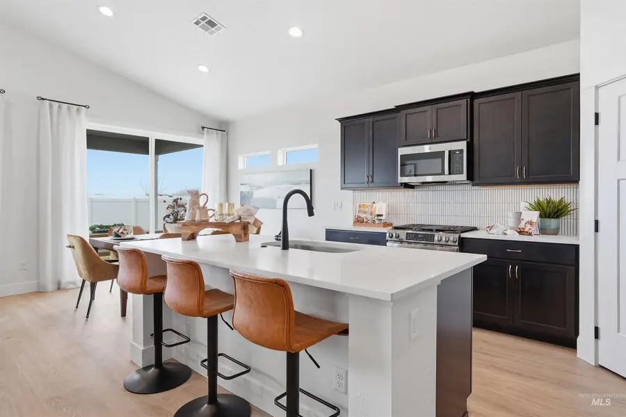 7632 E Dixon St, Nampa, ID 83687 - #3