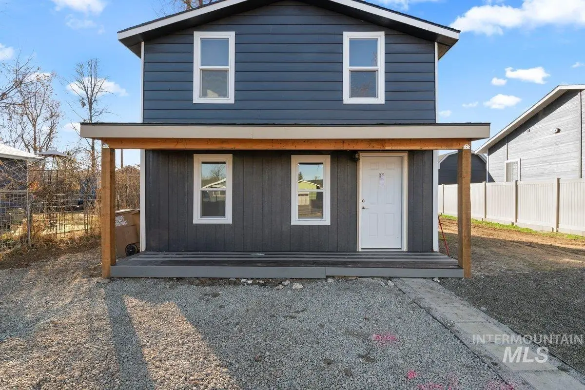 617 E 5th, Emmett, ID 83617 - #1