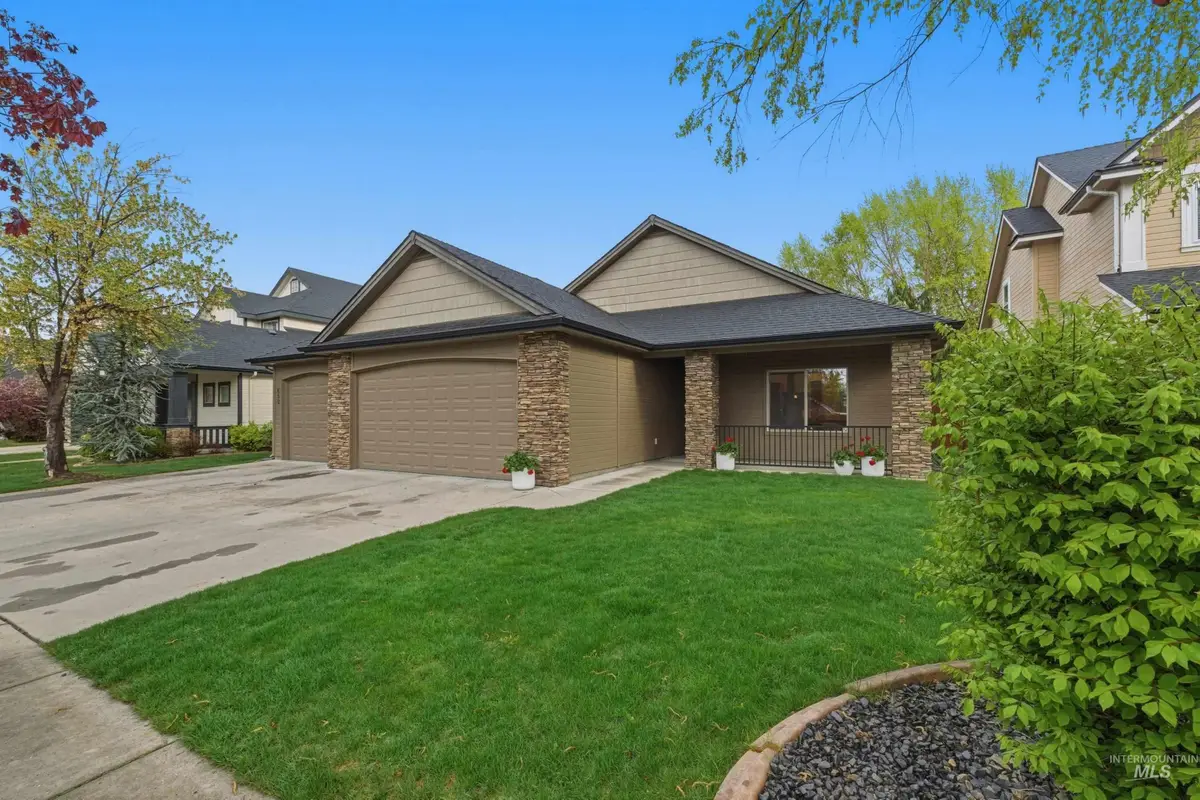 652 E Bonita Canyon, Meridian, ID 83646 - #1